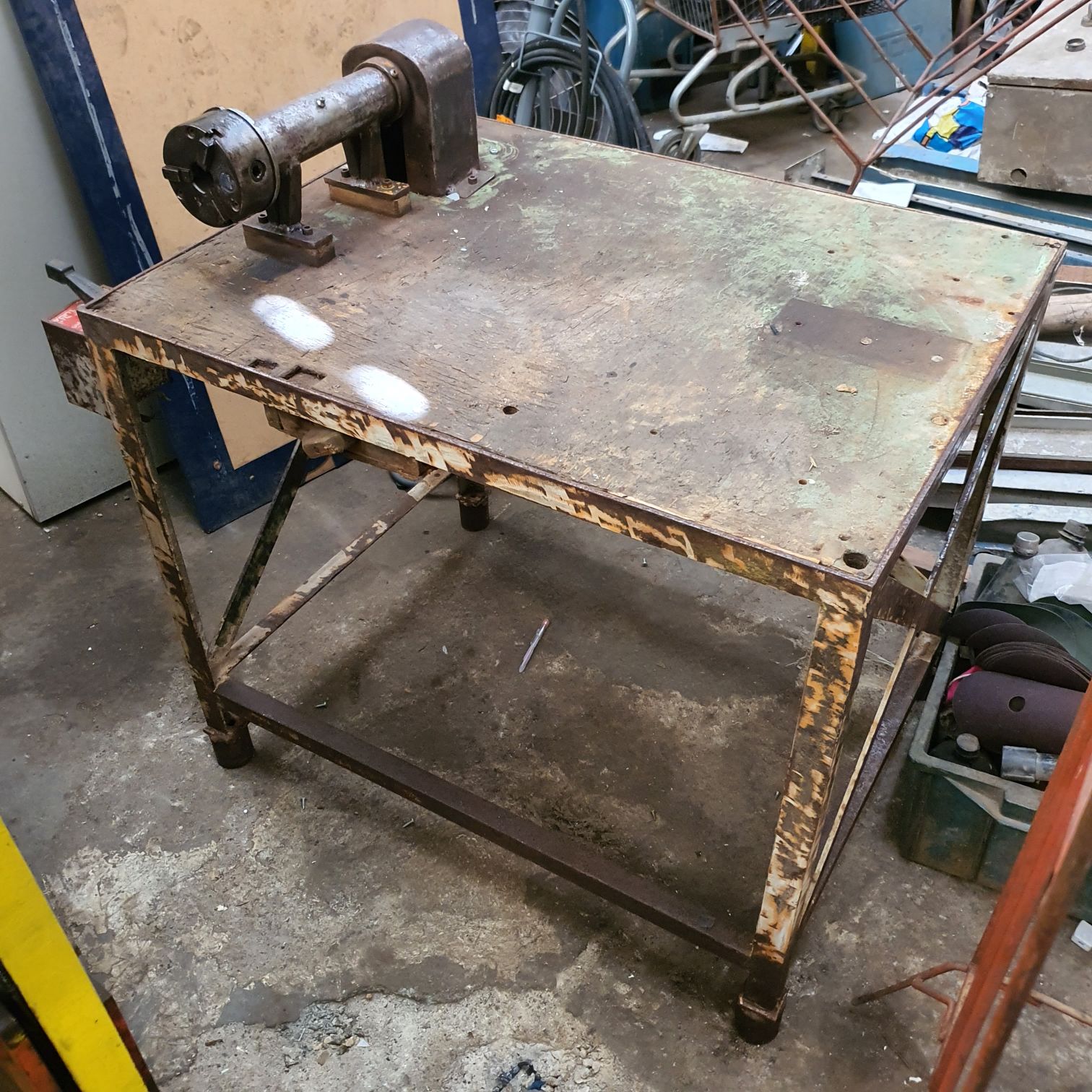 Mini Torno Caseiro Com Bancada Usado