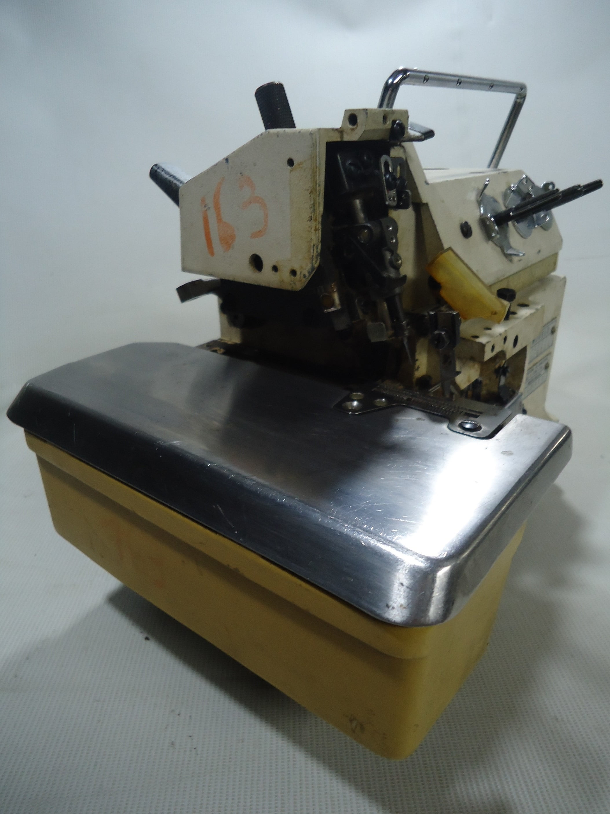 Maquina De Costura Overlock Industrial Super High Speed Usada