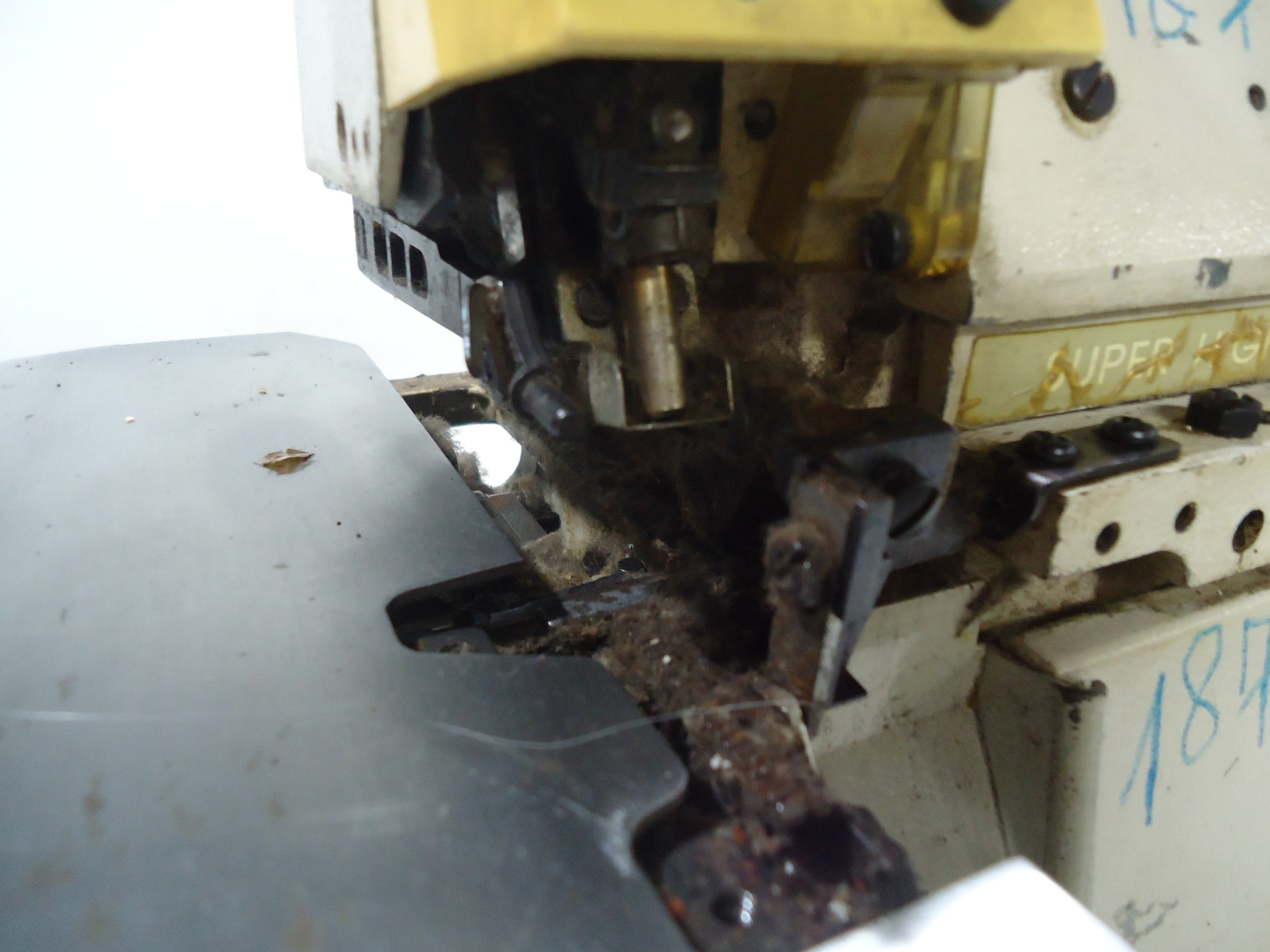 Maquina De Costura Overloque Industrial Venus Super High Speed Usada