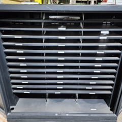 Gabinete de Recarga Para 36 Tablets Notebooks Netbooks e Chromebooks Usado