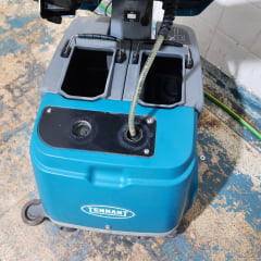 Lavadora De Piso Profissional Tennant T1 220v Usada