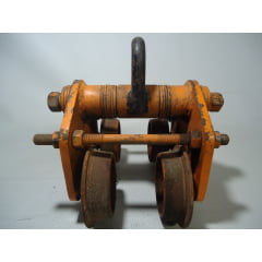 Trole Talha Manual Berg Steel Capacidade 1 tonelada 1000 kg usada