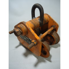 Trole Talha Manual Berg Steel Capacidade 1 tonelada 1000 kg usada