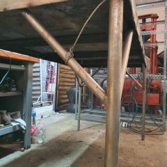 Bancada de Inox Grande Usada – 1,90m x 91cm x 93cm