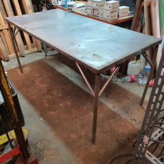 Bancada de Inox Grande Usada – 1,90m x 91cm x 93cm