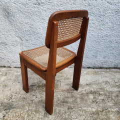 Cadeira Assento de Palha Antiga Usada