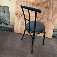 Cadeira Fixa Estofada Usada