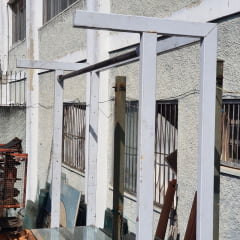 Estante Expositor de Ferro Para Loja Usada