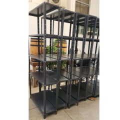Prateleira de Ferro 5 Bandejas Preta Usada 